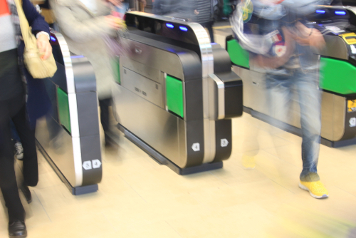 ハグミー Hugme のベビーカー ハグミープラス の口コミや長所短所は 取扱店舗は 双子に使える ままのて