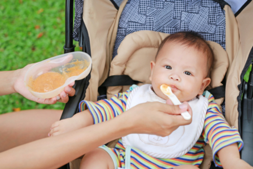 離乳食のお弁当 おすすめのお弁当箱と月齢別の作り方のコツをご紹介 ままのて