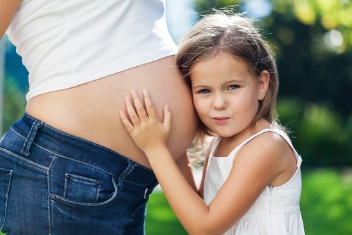 帝王切開の傷跡は消える？ケロイドや化膿を防ぐ傷跡ケア ...