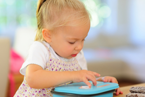 離乳食のお弁当 おすすめのお弁当箱と月齢別の作り方のコツをご紹介 ままのて