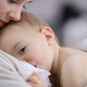 「おっぱいマッサージ」のやり方と効果!母乳マッサージは ...