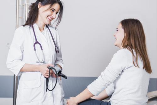 妊娠前にしておきたい検査と予防接種!種類・費用は?何科に行く?男性も受けよう!