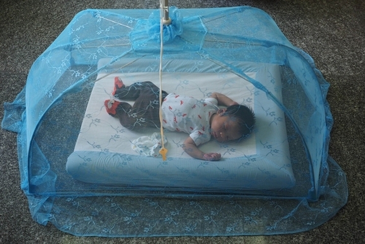 口コミで人気の赤ちゃん用蚊帳12選！ベビーベッド用や布団用＆選び方も解説