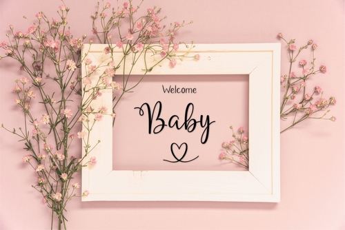 妊娠報告、親や義父母、親戚にはいつする？サプライズな伝え方もあり？【体験談】