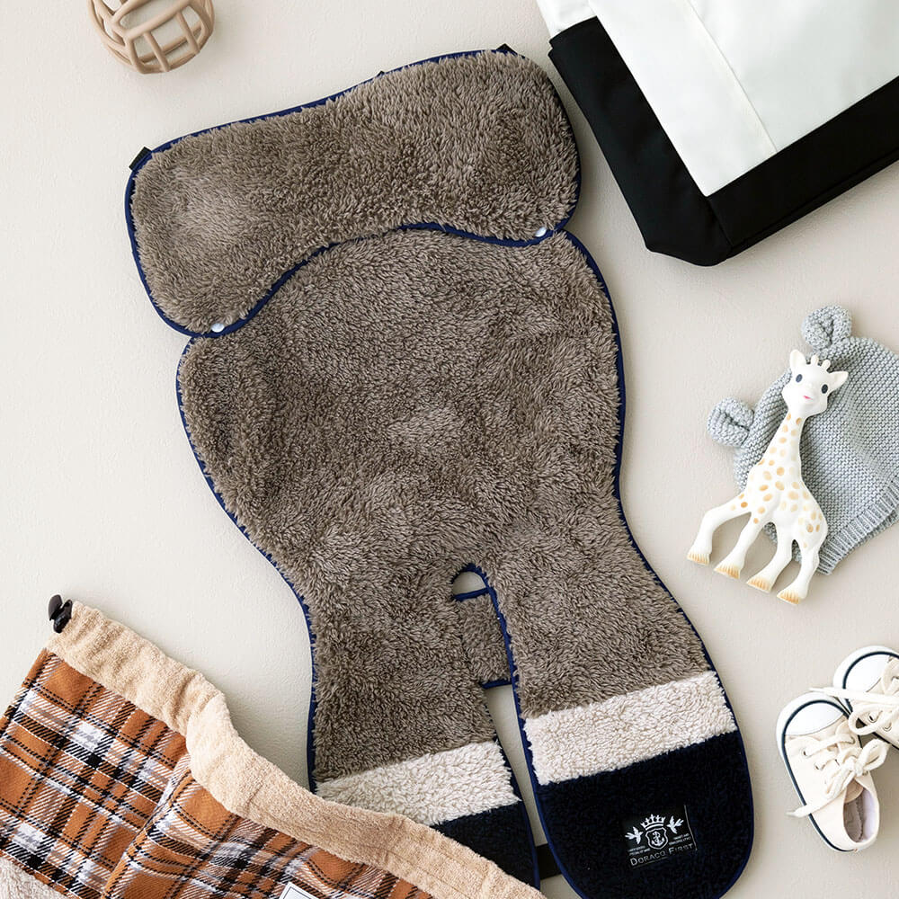 冬の必需品ベビーカーの防寒グッズ9選！ケープ&カバー・シートなど赤ちゃんを守るアイテムを紹介