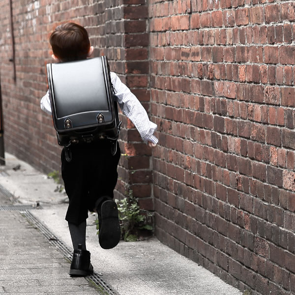 クラリーノのランドセル人気8選!牛革と比較した特徴は?【メーカー・工房別】